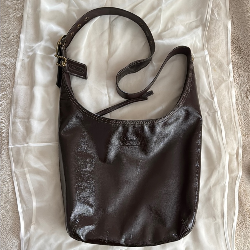 Coach Brown Shoulder Bag with Timeless Elegance